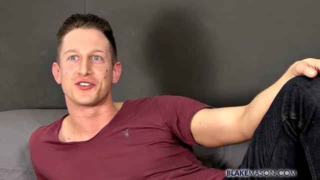 Kingsley Shows Up for His Solo Scene - Kingsley Rippon
