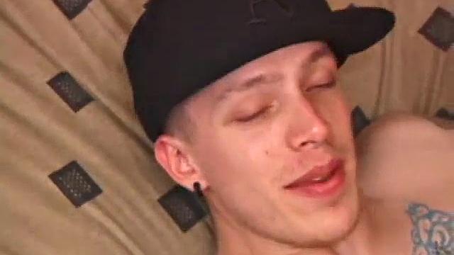 Nate Ritchie and Shane are quick to undress and even quicker to give each other head. The boys exchange blowjobs, before Shane shoves his hard cock deep into Shane's firm ass.