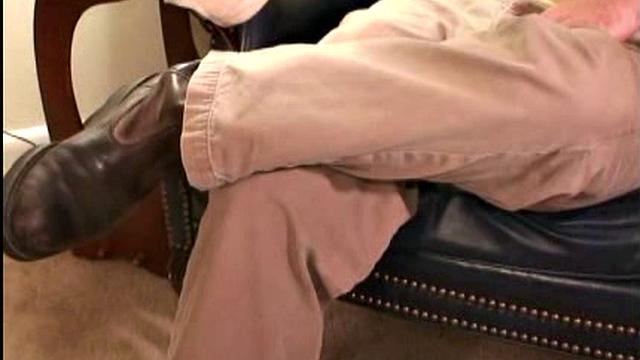 I thought this burly fellow was completely open, but according to his profile sheet, he seems to be into lots of things. Rob is a little vague on his life, but does like football, baseball, and outdoor sports.