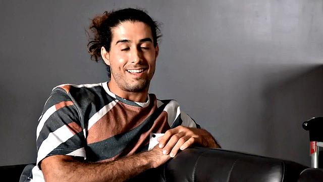 Muscular hairy chest stud cocksucked