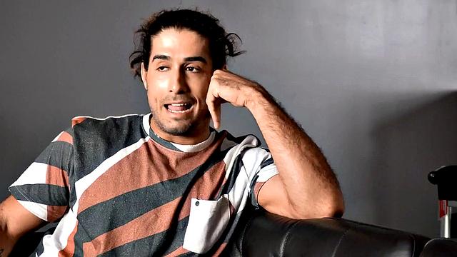 Muscular hairy chest stud cocksucked