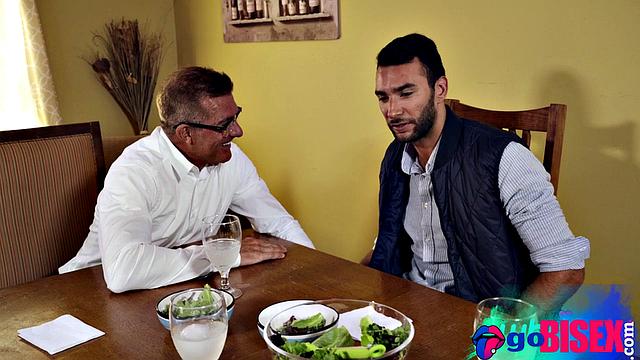 Big booty bitches pounded in 4some