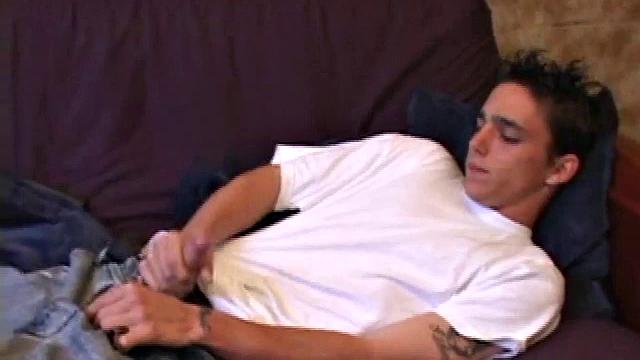 Sean Cage Beats Meat