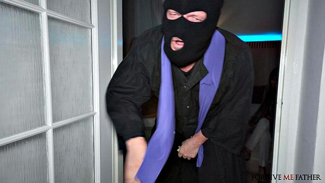 Pakistani Princess Pays For Fantasy Action