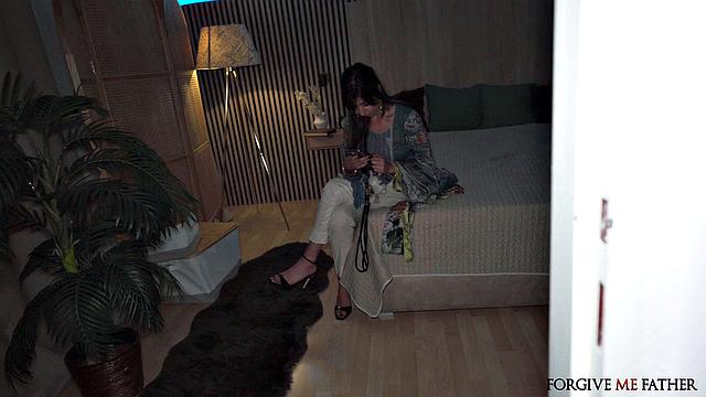 Pakistani Princess Pays For Fantasy Action