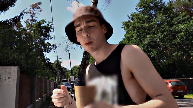 Cockriding gay fucked by big white dick in anal