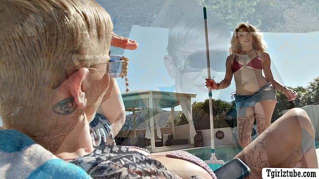 Got my pussy licked and fucked by pool cleaner