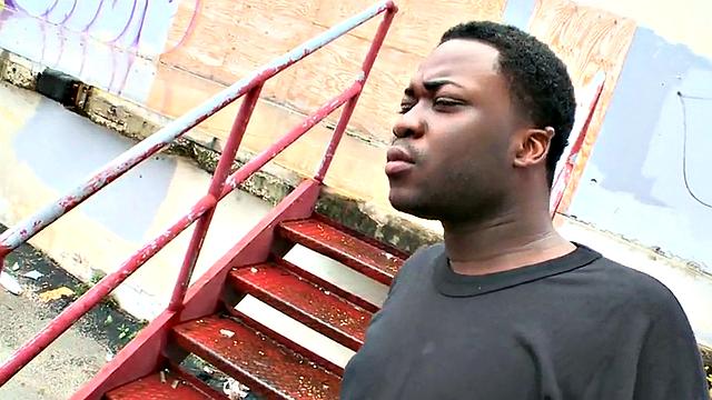 Big Nubian stud pulled and fucked outdoors in public place