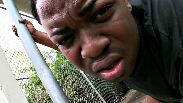 Big Nubian stud pulled and fucked outdoors in public place