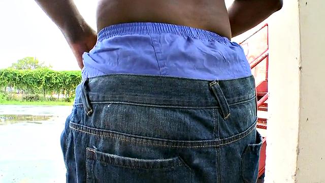 Big Nubian stud pulled and fucked outdoors in public place