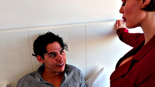 Casca Akashova: How Do I Look?