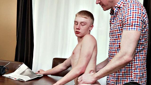 Petite blond barebacked by tall DILF on table