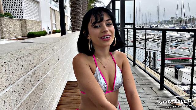 Aria Returns for Cum Filling