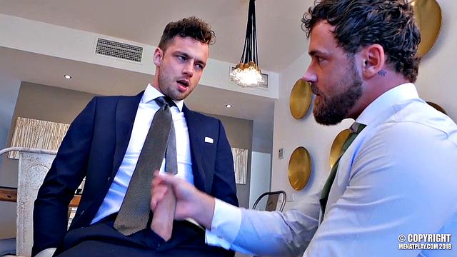 Making It Big: The Horny Roommate