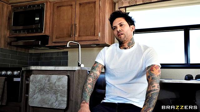 Slutty Hitchhiker Picked and Fucked