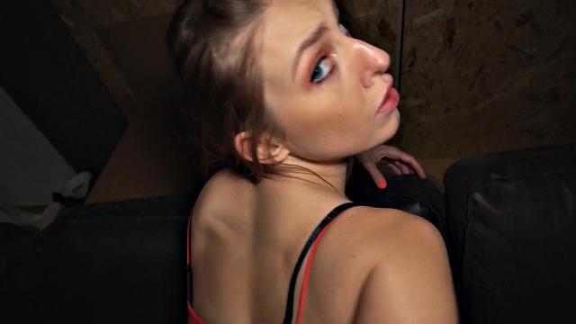 Picked up babe banged for extra cash in POV