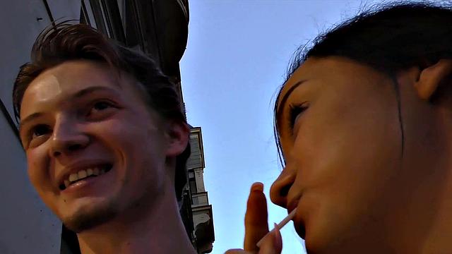 HUNT4K. Need for money motivates sweetheart to have affair with stranger