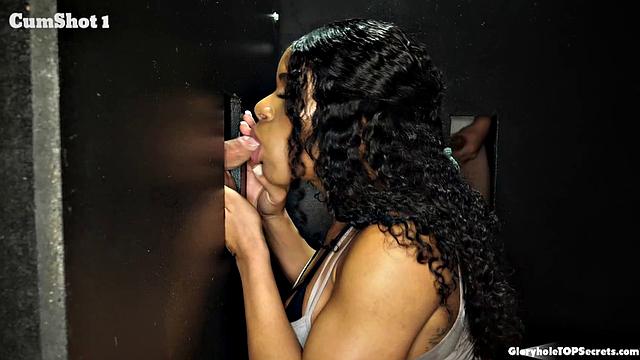 Дон Исабелла довела мужиков до оргазма за пару секунд у глори-холла, кто быстрее стреляет?