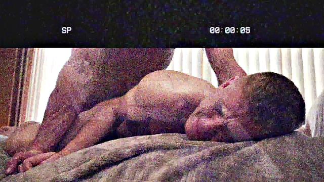 HUNG TAPE 3 - Sauna Play