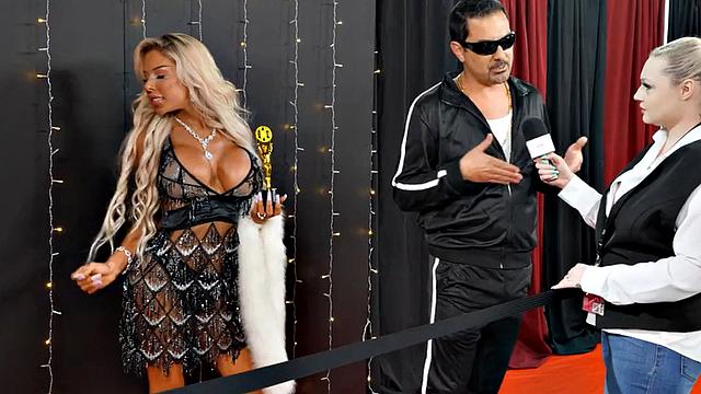 Gloryhole TS bomb in heels bareback fucked on premiere