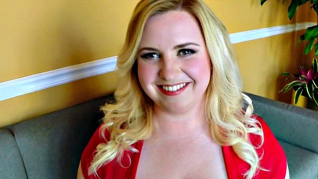 Sightseeing with Nikky