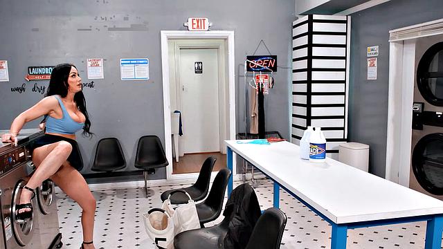 PURE TABOO Man Caught Sneaky MILF Jennifer White Pleasuring Herself In Public Laundromat