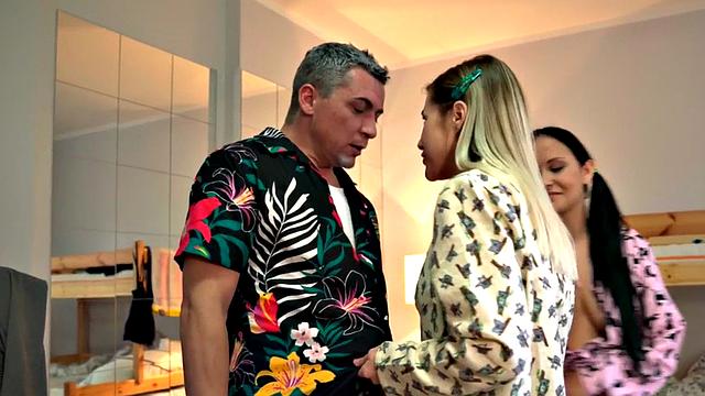 Twerking hostel roommates in pajamas fucked in 3way