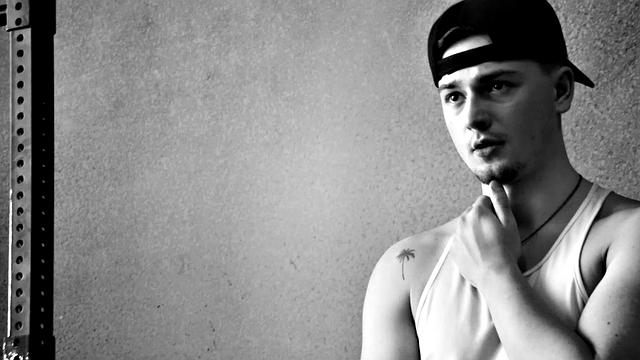 NextDoorBuddies - Explosive Gym Between 3 Fine Cocks