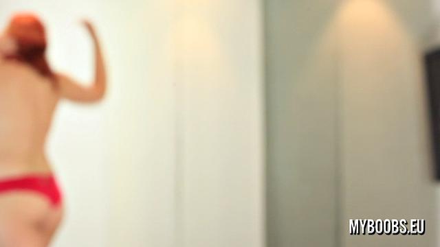 Alexsis Faye Plays Video Game Naked And in Sexy Stockings And High Heels