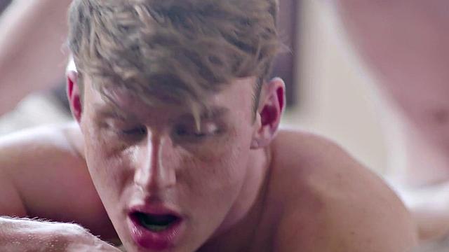 HETEROFLEXIBLE - Redhead Jock Eric Passionately Fucks New Lonelu Twink Neighbor Max Lorde