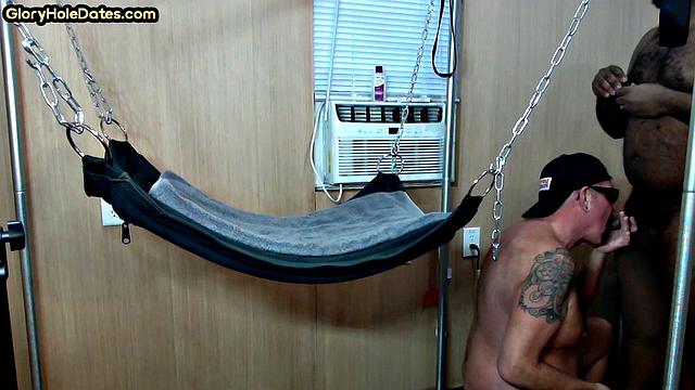 Interracial gaydaddy fucked in sling anal action