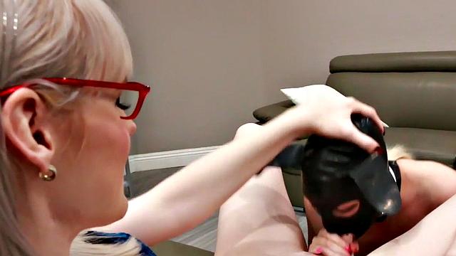 Trans dominatrix throatfucks bae