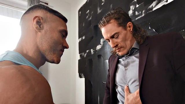 Big cock tattooed snob bareback fucks muscular gay daddy