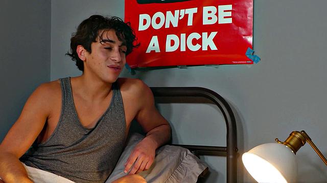 Big Dick Twink Room Train Fuck - NextDoorTwink