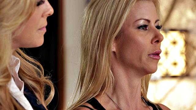 Kinky lesbian milf fingered and licked in sapphic duo