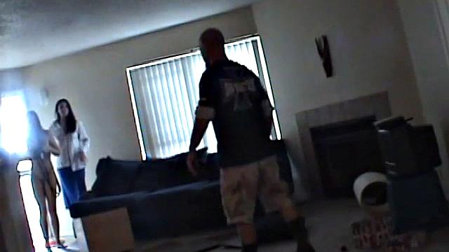 Cheating GF fingers pussy