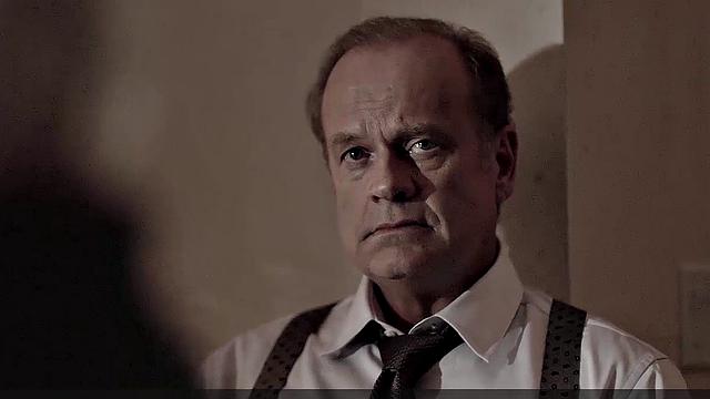 Jennifer Mudge's Nude Frontal Action in the Living Room