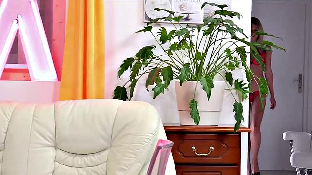 Filthy blonde DRENCHED in golden pee - Piss Sex