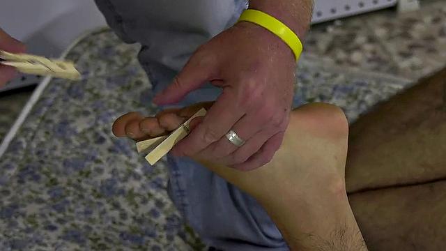 Punishing Foot Play For Maxxie! - Maxxie Wilde & Sebastian Kane