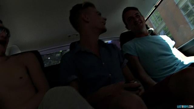 Cruising For Twink Ass - Kaiden Stevens, Reece Bentley &amp;amp; Sean Mckenzie