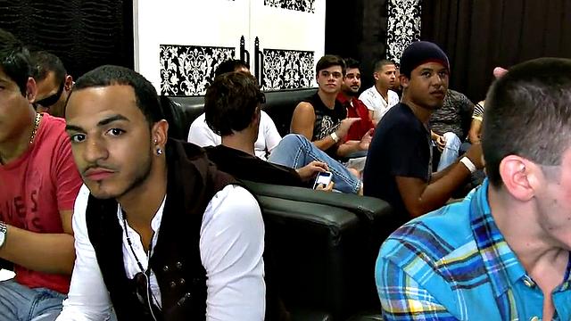 Greedy party amateurs caught sucking cocks