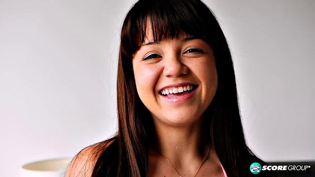 Mochi Mona Teases and Cums