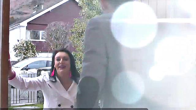 Sabrina-Jade: Damsel in dress