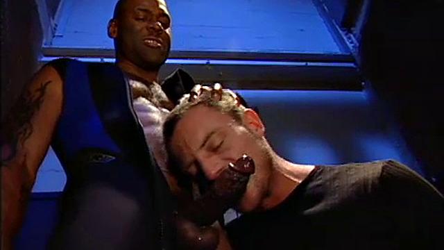 Black and White: Scene 2: Marcus Ram & Spencer Quest