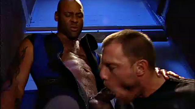 Black and White: Scene 2: Marcus Ram & Spencer Quest