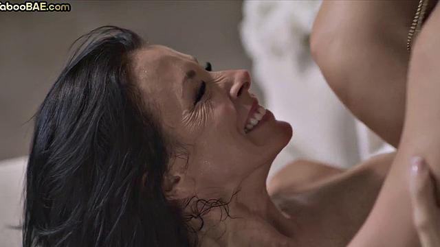 Big-titted MILF passionately fucked and pussylicked by boyfriend