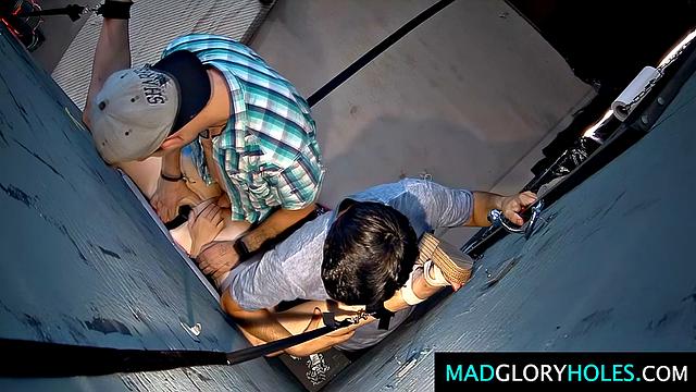 Swinging Tits of a Horny MILF