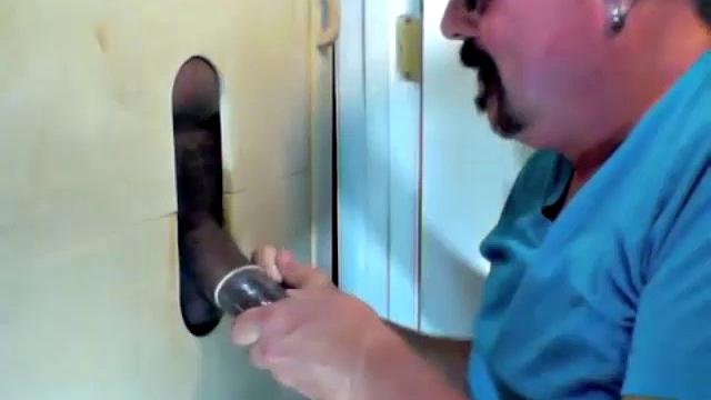 Black Guy Fucks at Gloryhole