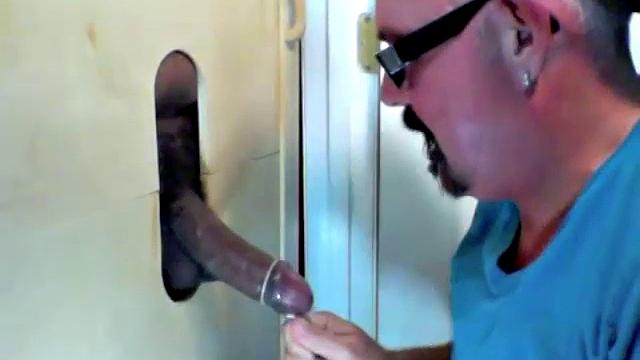 Black Guy Fucks at Gloryhole