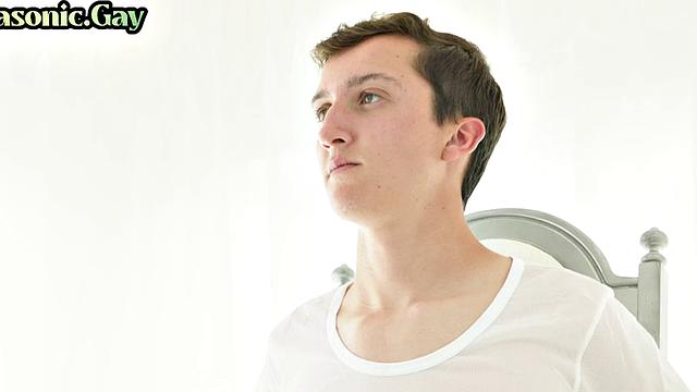 Gyadaddy mason fucks twink with toy after nice handjob